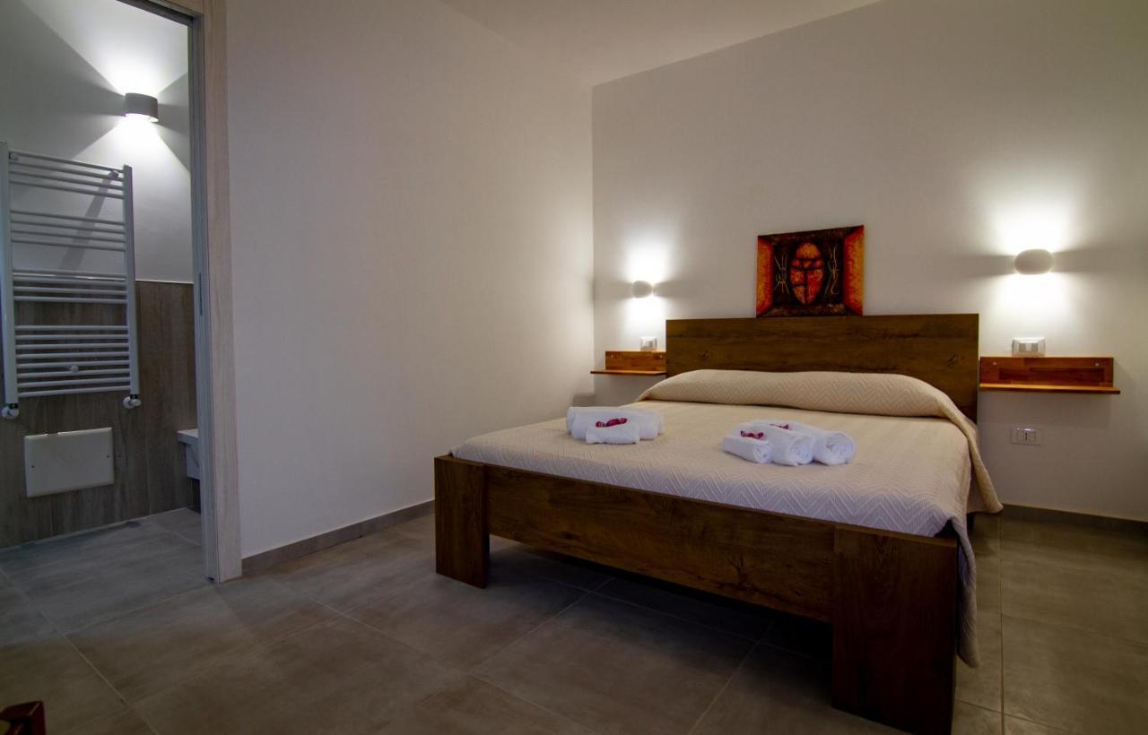 La Terra Del Benessere Castelsardo Bagian luar foto